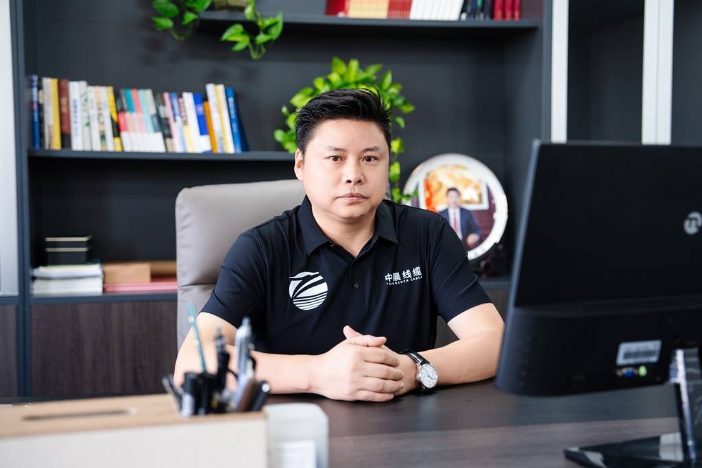 黃朝兵.jpg 黃朝兵.jpg