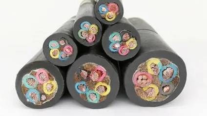 防水電纜全攻略：油紙、乙丙橡膠、XLPE三大種類詳解，與非防水電纜區(qū)分要點(diǎn)，助力精準(zhǔn)選購(gòu)與高效應(yīng)用